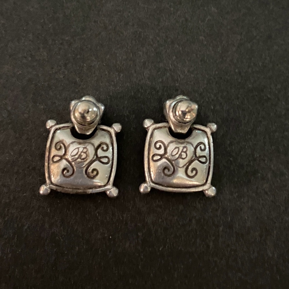 Vintage Brighton Nicky Silver Tone Square Pierced Etched Earrings 3/4” L - Picture 2 of 3
